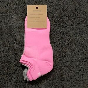 PINK Victoria’s Secret Ankle Socks